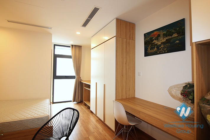 Brand new studio for rent in Truc Bach area, Ba Dinh